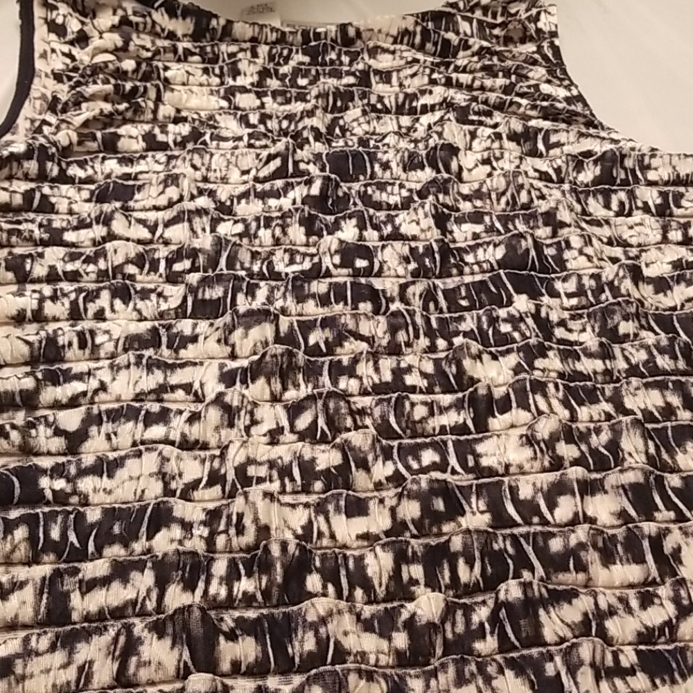 Chico's Ruffled tank - Picture 5 of 5